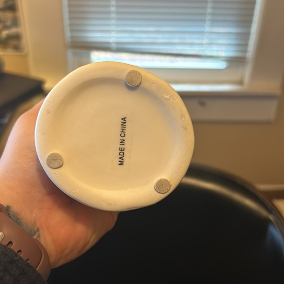 Unique Flower Vase - Picture 4 of 5